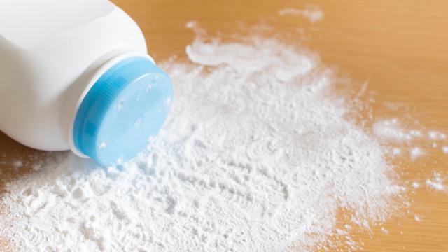 10 Uses for Baby Powder if You Don’t Have a Baby
