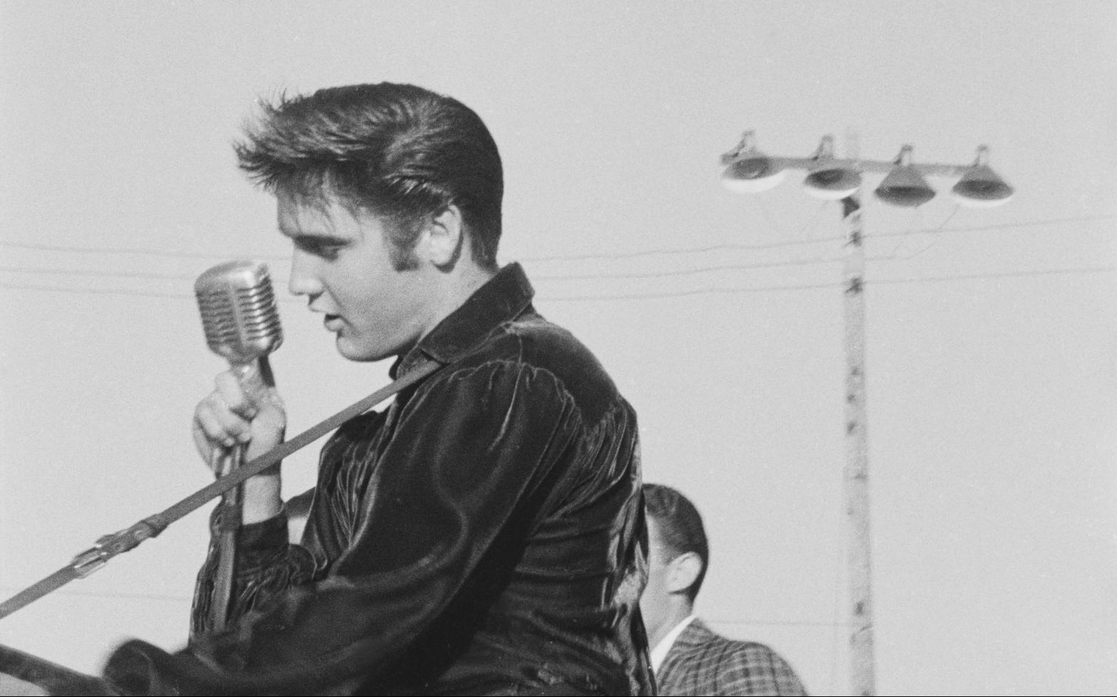 Elvis Plays The Mississippi-Alabama Fair & Dairy Show, 1956