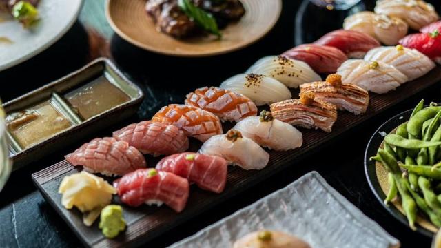 https://www.lifehacker.com.au/wp-content/uploads/2022/06/24/sushi-nigiri-recipe.jpg?quality=75&w=640&h=360&crop=1