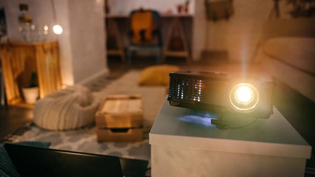 Build Your Own Home Cinema With up to 50% Off Mini Projectors This Amazon Prime Day