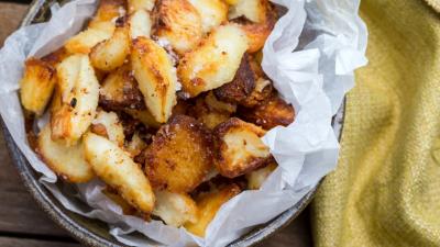 How to Make Super-Crispy Garlic Roast Potatoes