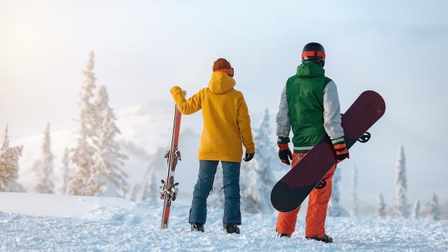 Everything You Need if You’re Planning a Last Minute Trip to the Slopes This Winter