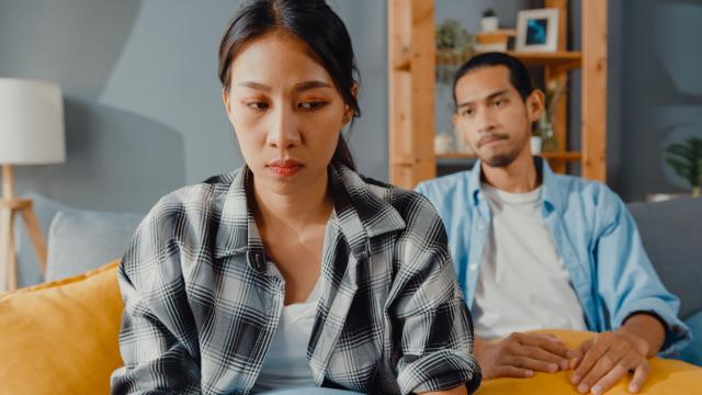 These Habits Are Cute When Dating but Irritating in a Relationship, According to Lifehacker Readers