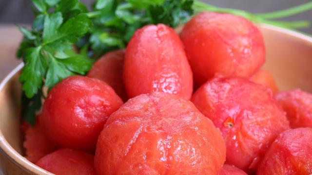 Three Incredibly Easy Ways to Peel a Tomato