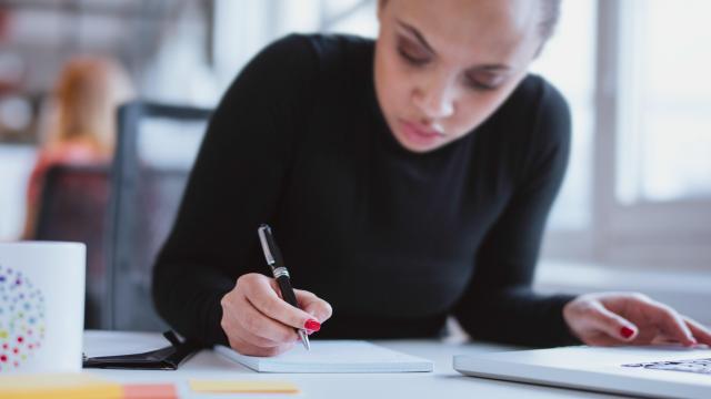 The Best Ways to Take Notes so You Actually Remember Information