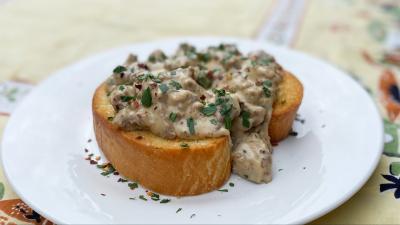 There’s No Law Against Making Sausage Gravy With Italian Sausage