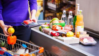 All the Ways You Could Better Organise Your Groceries at Checkout