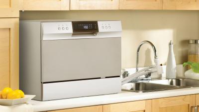 Benchtop Dishwashers Are a Saving Grace for Renters Arguing Over Who’s Doing the Washing Up