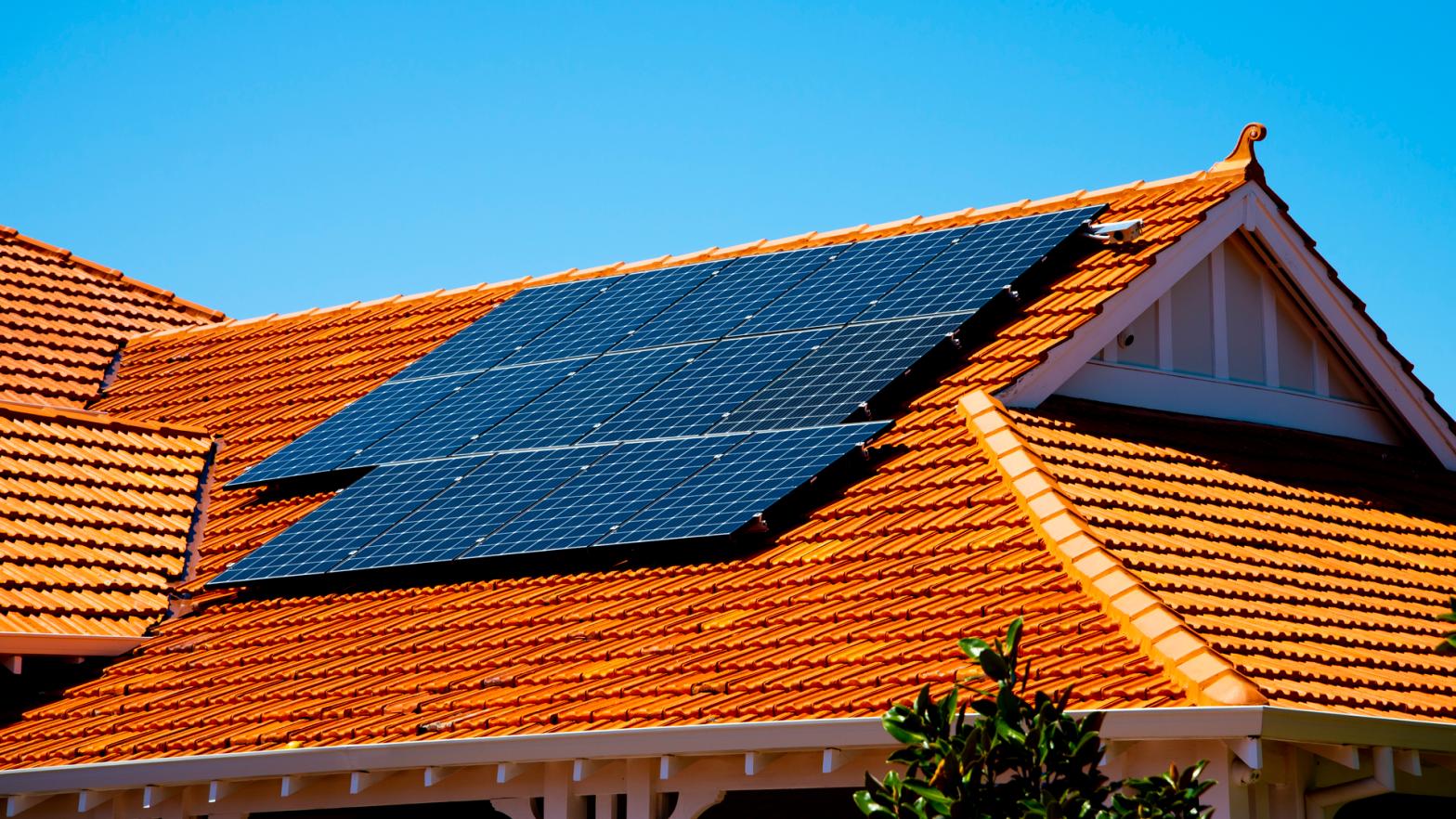 Residential Solar Panels save electricity