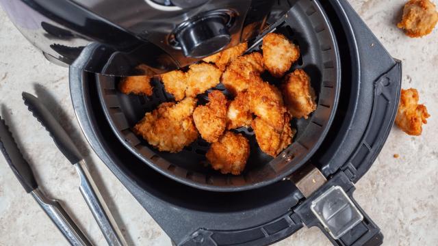 Please Don’t Put Cooking Spray in Your Air Fryer