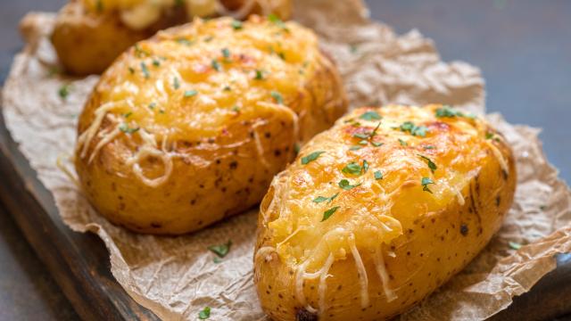 Here’s How to Make Pub-Worthy Twice-Baked Potatoes