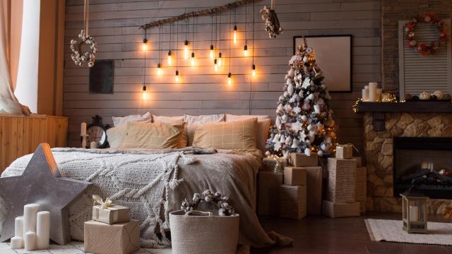 Give Your Guest Bedroom and Bathroom a Holiday Glow