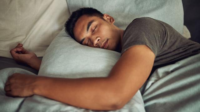 If You’re Struggling to Sleep, Here Are Some Expert Tips to Help You Rest Better