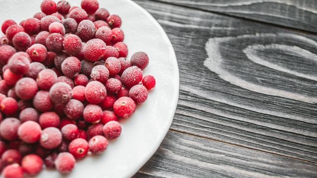 Stop What You’re Doing and Freeze Your Cranberries