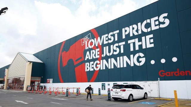 Bunnings Is Having a Black Friday Sale, Here’s What’s On Offer