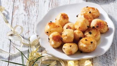 Woolworths Has Come Out With Duck Fat Roasted Potatoes for Christmas