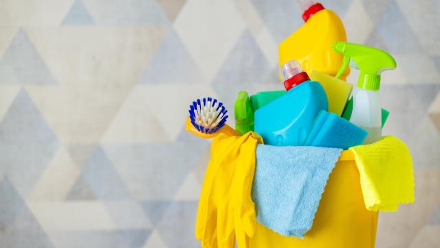 Avoid These Mistakes When Storing Your Cleaning Supplies
