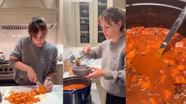 Jennifer Garner’s ‘Old Favourite’ Chilli Recipe Is One to Add to Your Weekly Rotation