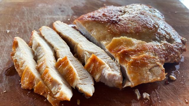 The One Thing You Should Always Do Before Freezing Chicken Breasts
