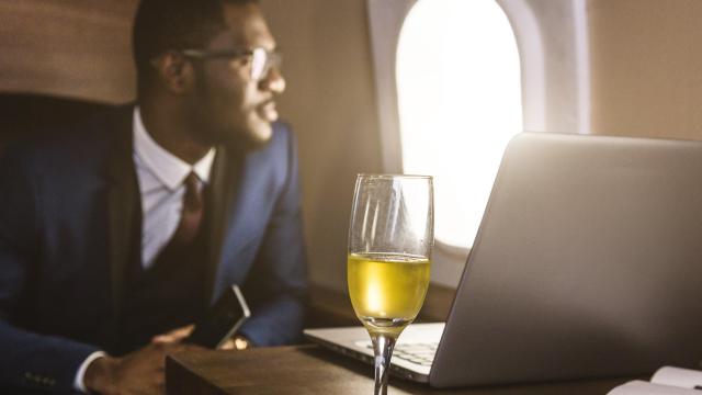 How to Bid Your Way to Discounted Airline Upgrades