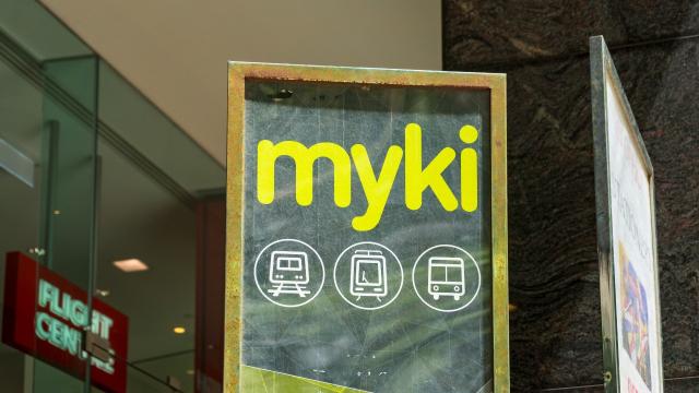 What Should Victoria Replace the Myki Card With?