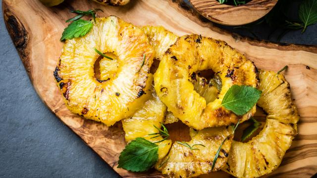 This Grilled Pineapple and Smoked Salted Caramel Dessert is Everything