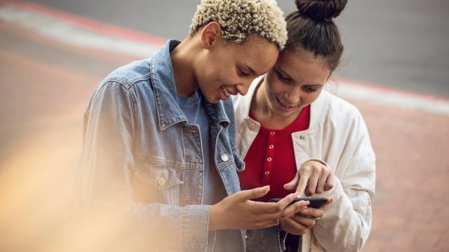 How Commbank Customers Can Save 30% On Mobile Plans
