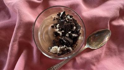 Get Your Chocolate Fix With This Greek Yogurt ‘Pudding’