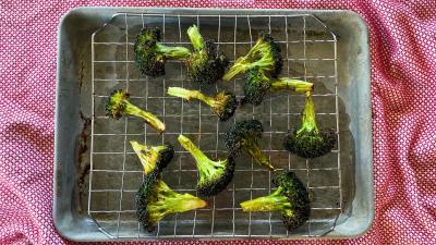 Roast Your Broccoli at a Lower Temperature