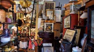 Try Putting Your Clutter in ‘Purgatory’