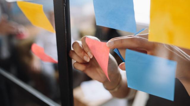 Gamify Your Savings Goals With Sticky Notes