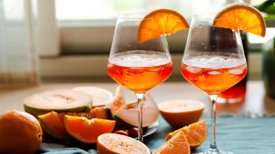Make Your Own Aperitif With Oranges and Shitty Wine