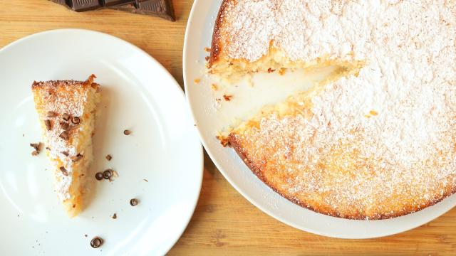 This Coconut Macaroon Cake Is Easier Than a Batch of Cookies
