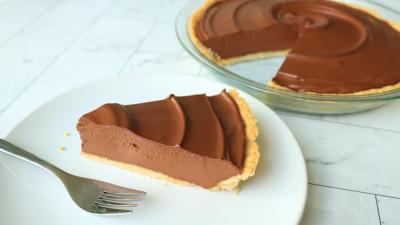 The Best Chocolate Peanut Butter Pie Is Made With Tofu