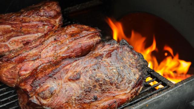 It’s Time You Smoked Your Meats Properly