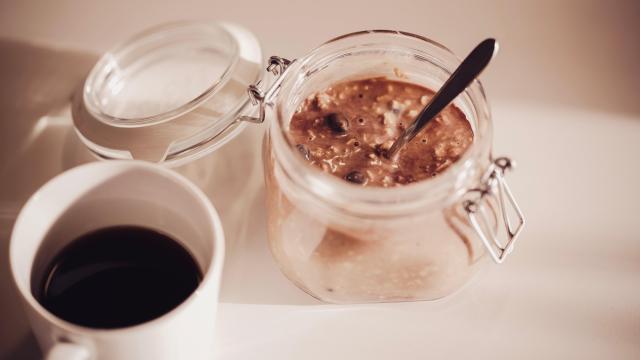 Wake up With Cold Brew Overnight Oats