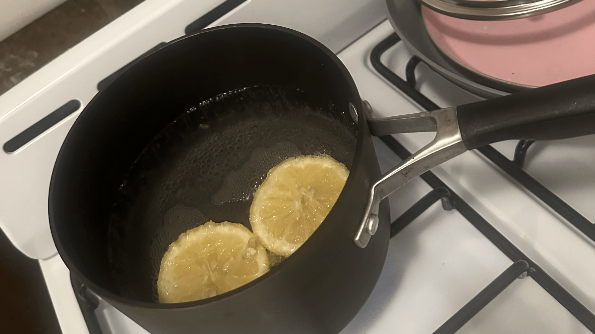 The lemon, boiling. (Photo: Lindsey Ellefson)