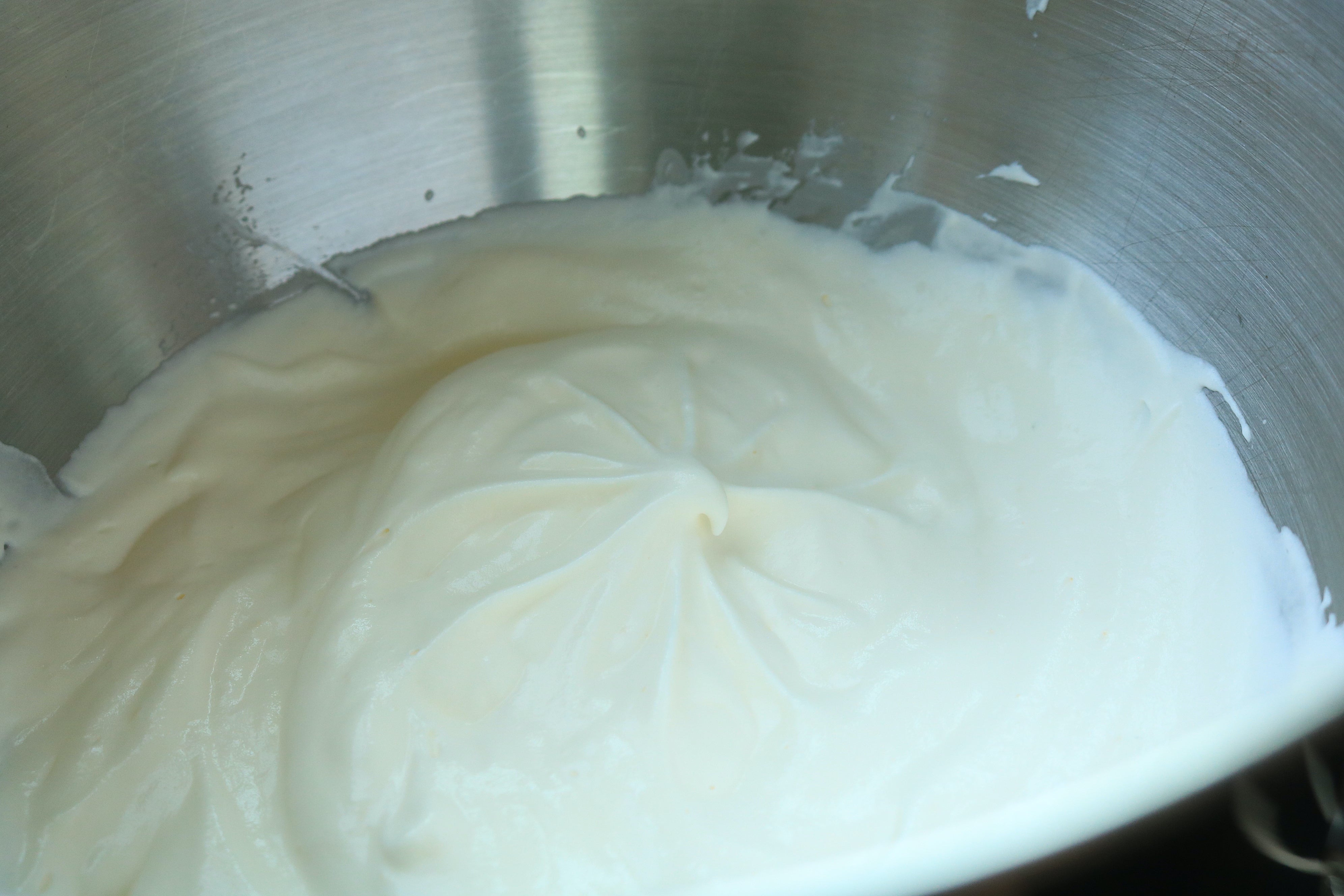 Soft peak whipped cream. (Photo: Allie Chanthorn Reinmann)