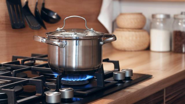 You Can Probably Fix Your Stove’s Broken Burner Yourself
