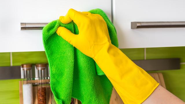 How to Deep Clean Your Kitchen Cabinets