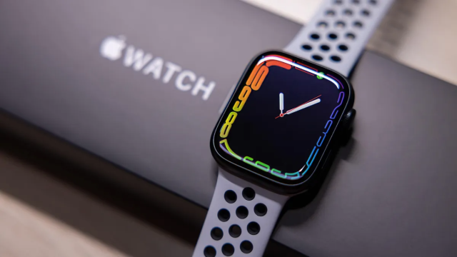 Everything Your Apple Watch Can Do Without an iPhone