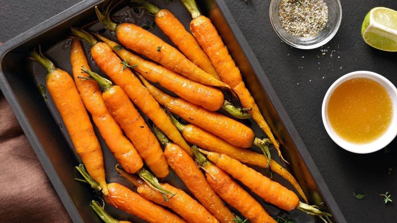 3 Sweet Recipes That Will Help You Nail Honey Carrots at Christmas
