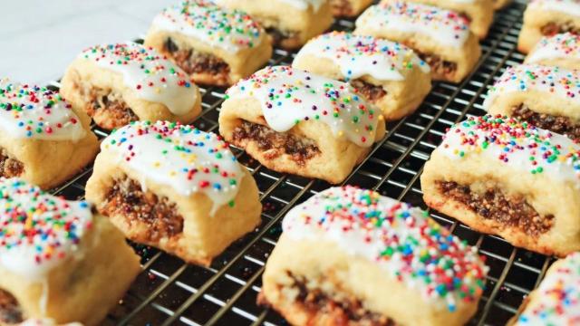 Cuccidati Are the Colourful Italian Christmas Cookies You’ve Been Missing