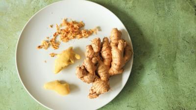 The 4 Best Methods for Peeling Ginger (So You Don’t Lose Any of the Good Stuff)