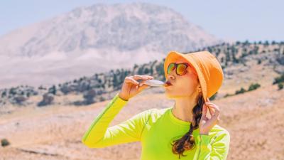 What (and When) to Eat on a Long Run