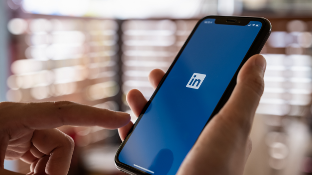 Use These New Tools to Find Better Job Prospects on LinkedIn