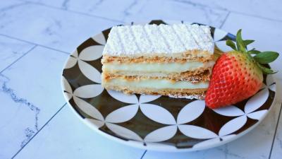 Make This Fancy Mille-feuille With 3 Ingredients