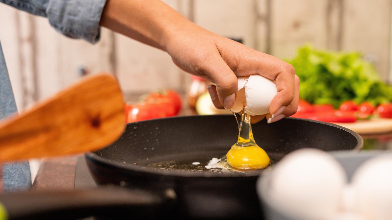 The Best Pans Depending on What Style of Eggs You’re Making
