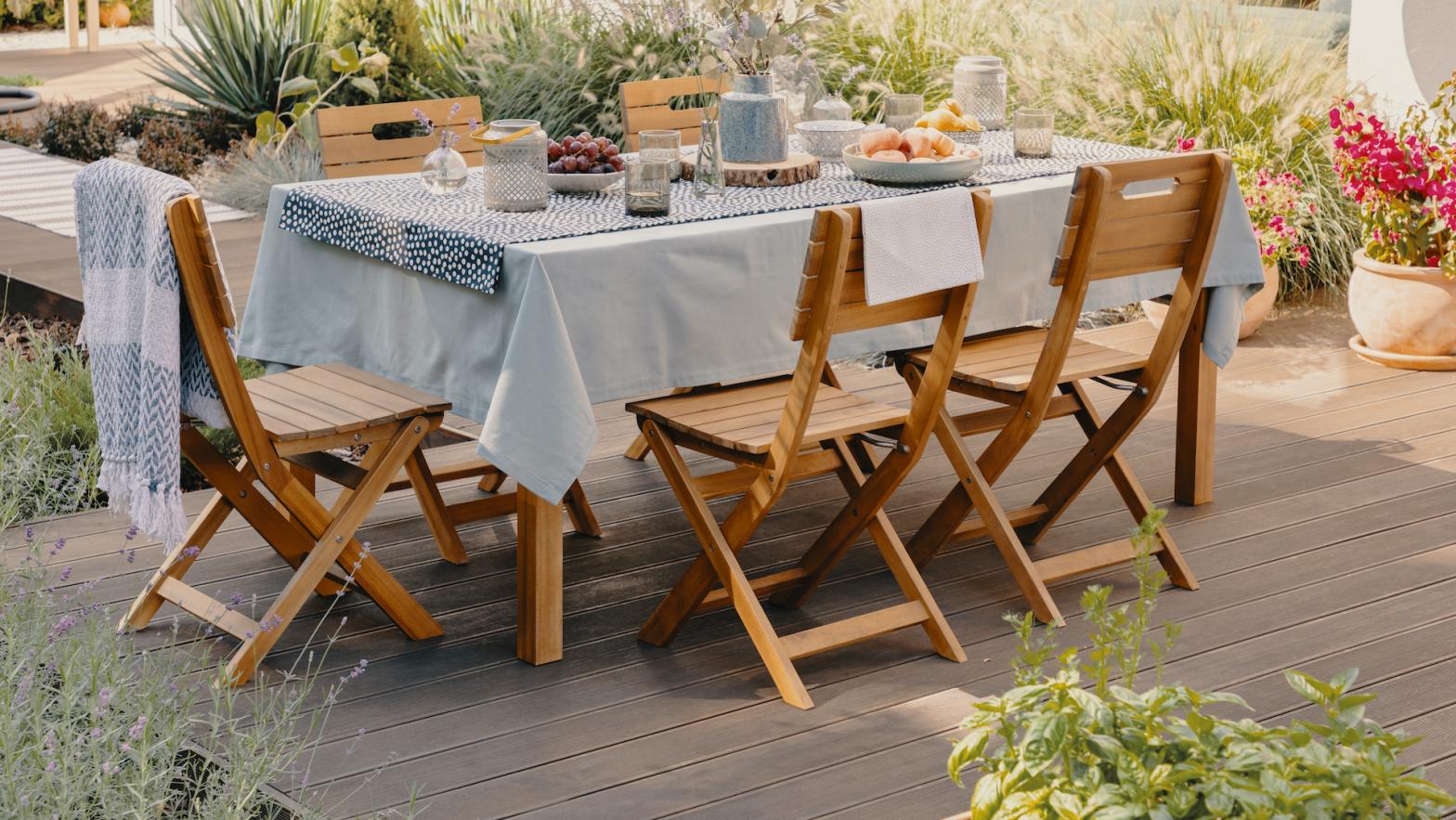 7 Ways to Spruce Up Your Outdoor Dining Space