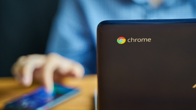 How to Decide Between a Chromebook and a ‘Real’ Laptop